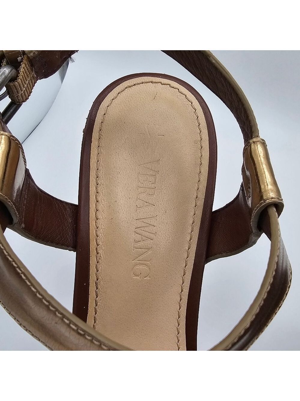 Vera Wang Lavender Jamaya Metallic Snake Wedge Sandals 10 - Picture 15 of 16